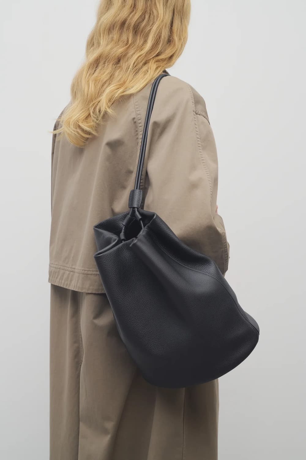 The row joe backpack 더로우 조 백팩 브라운 상품이미지9