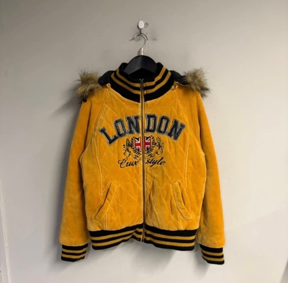 런던 벨벳 퍼 누빔 점퍼 상품이미지1