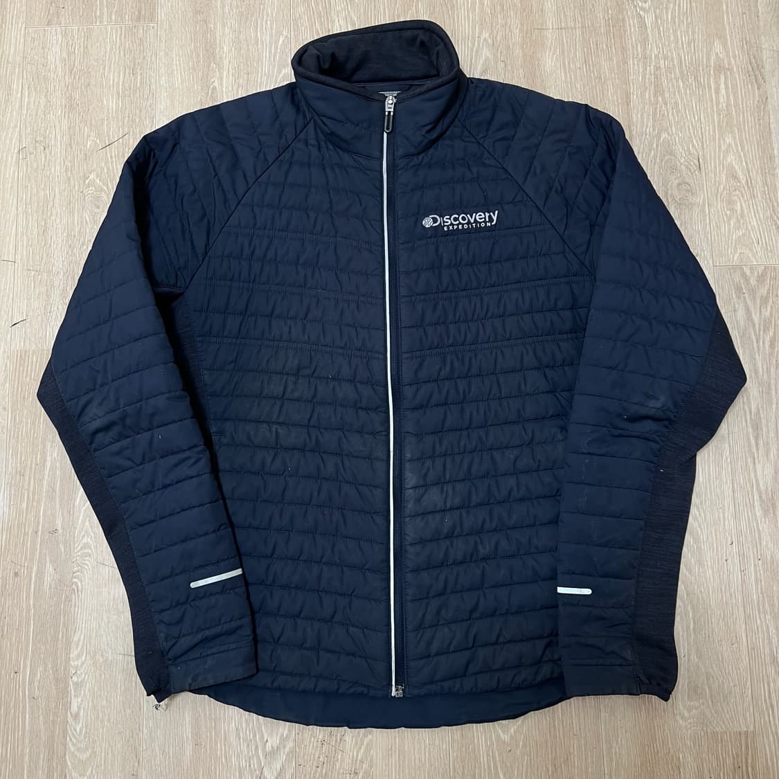 디스커버리 남성 라이트 다운 경량패딩 L/100  상품이미지1