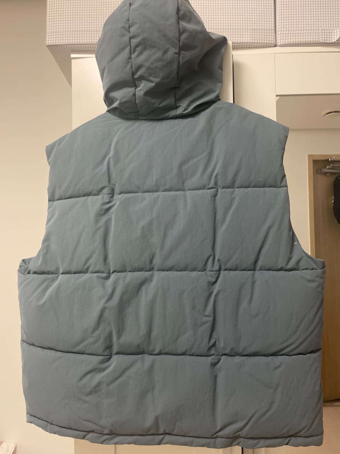 H&m 패딩 조끼 상품이미지2