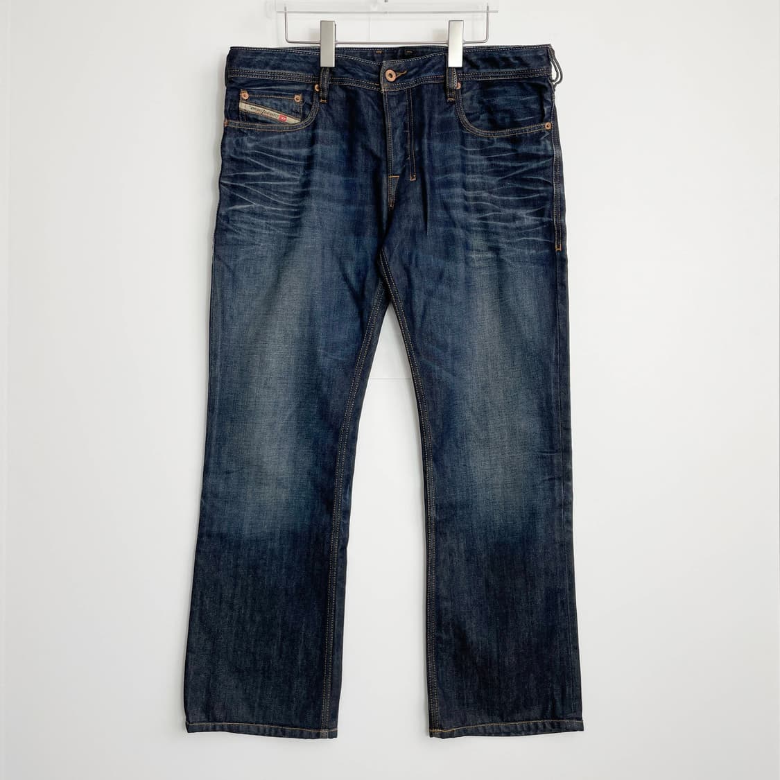 C1 디젤 자티니 레귤러 부츠컷 청바지 36사이즈 상품이미지1