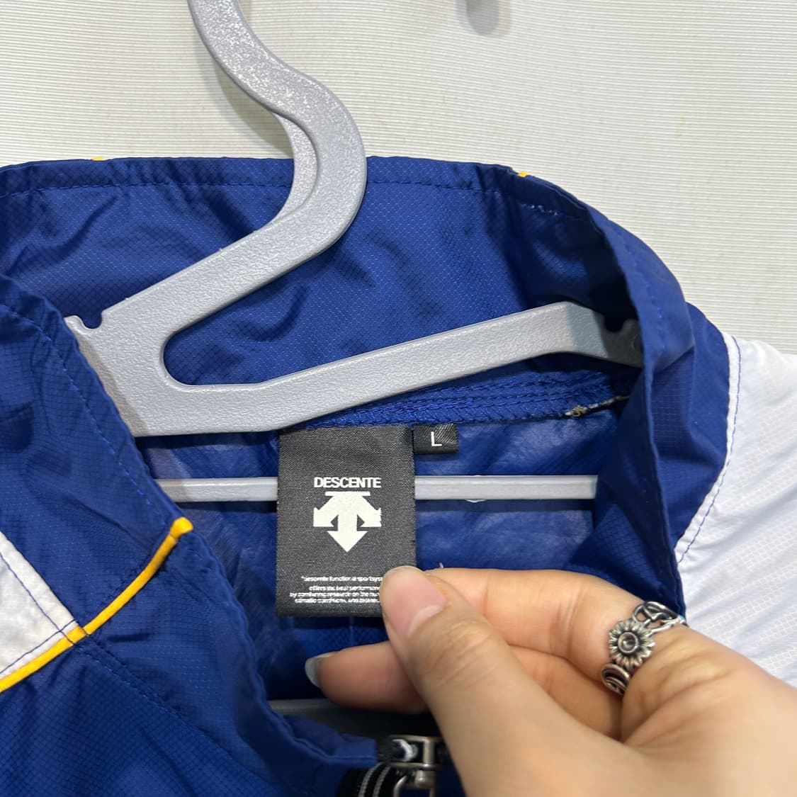 데상트 풀오버 아노락 바람막이 L 상품이미지2