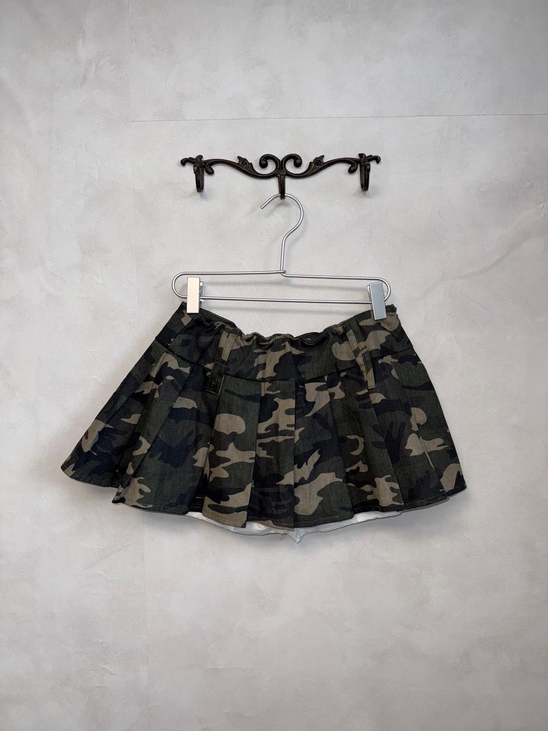 Khaki camouflage pleats mini skirt 상품이미지3