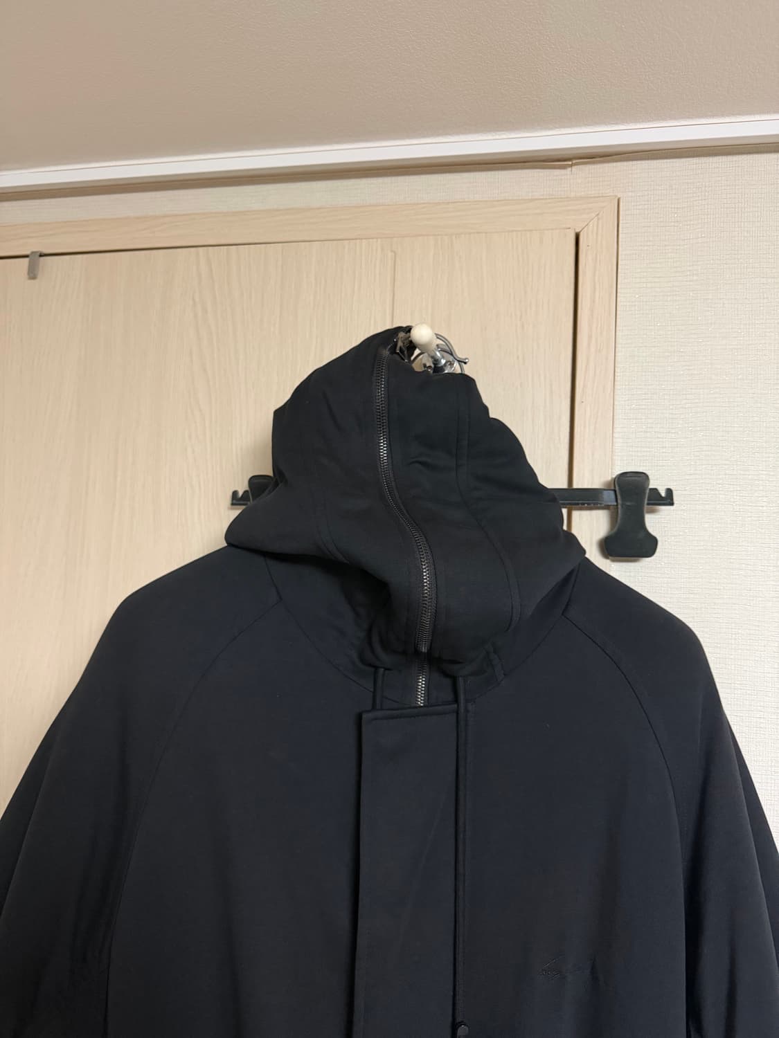 송지오옴므 셔링 후드 패디드 집업 점퍼 상품이미지3