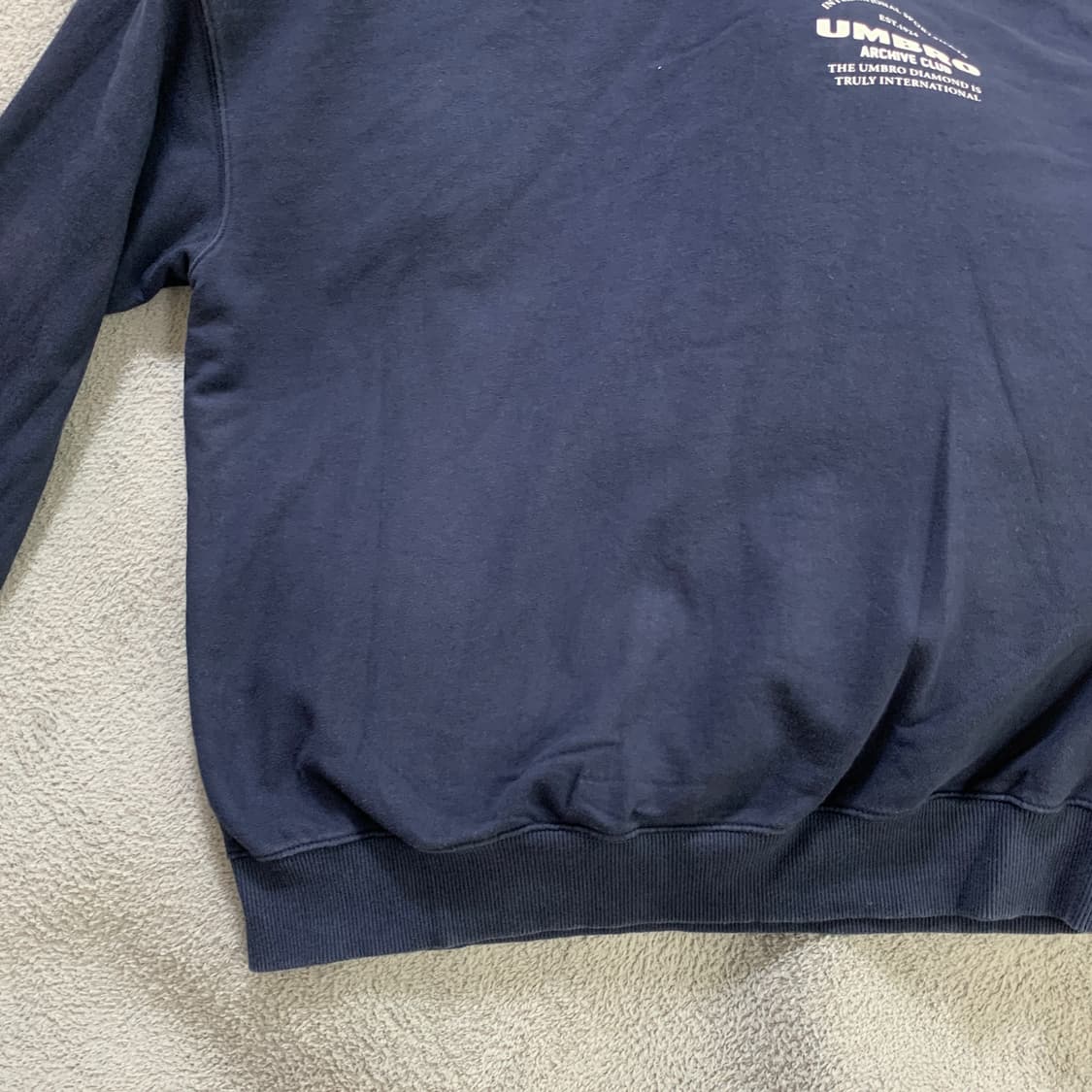 엄브로 맨투맨 상품이미지4