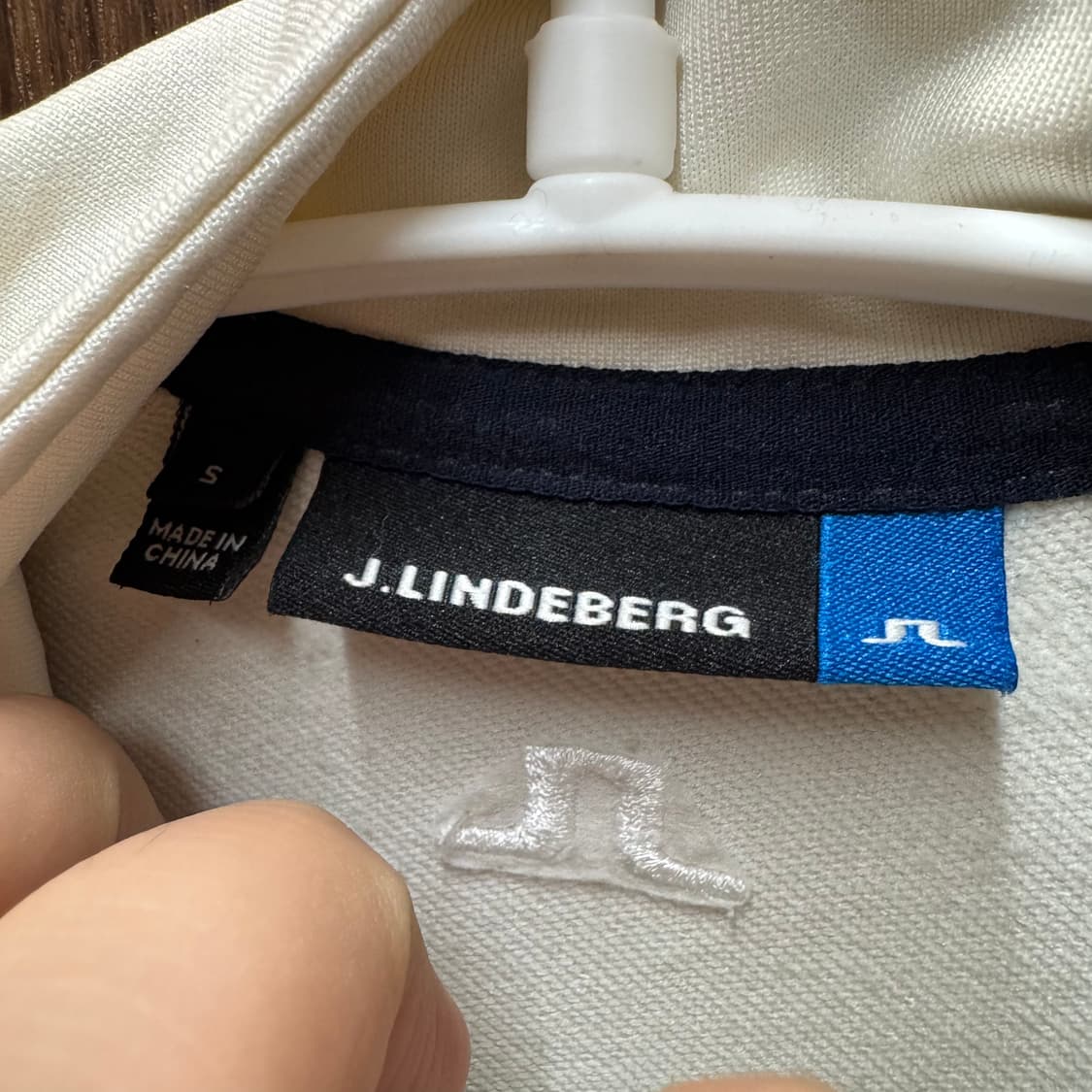 제이린드버그 집업 상품이미지2