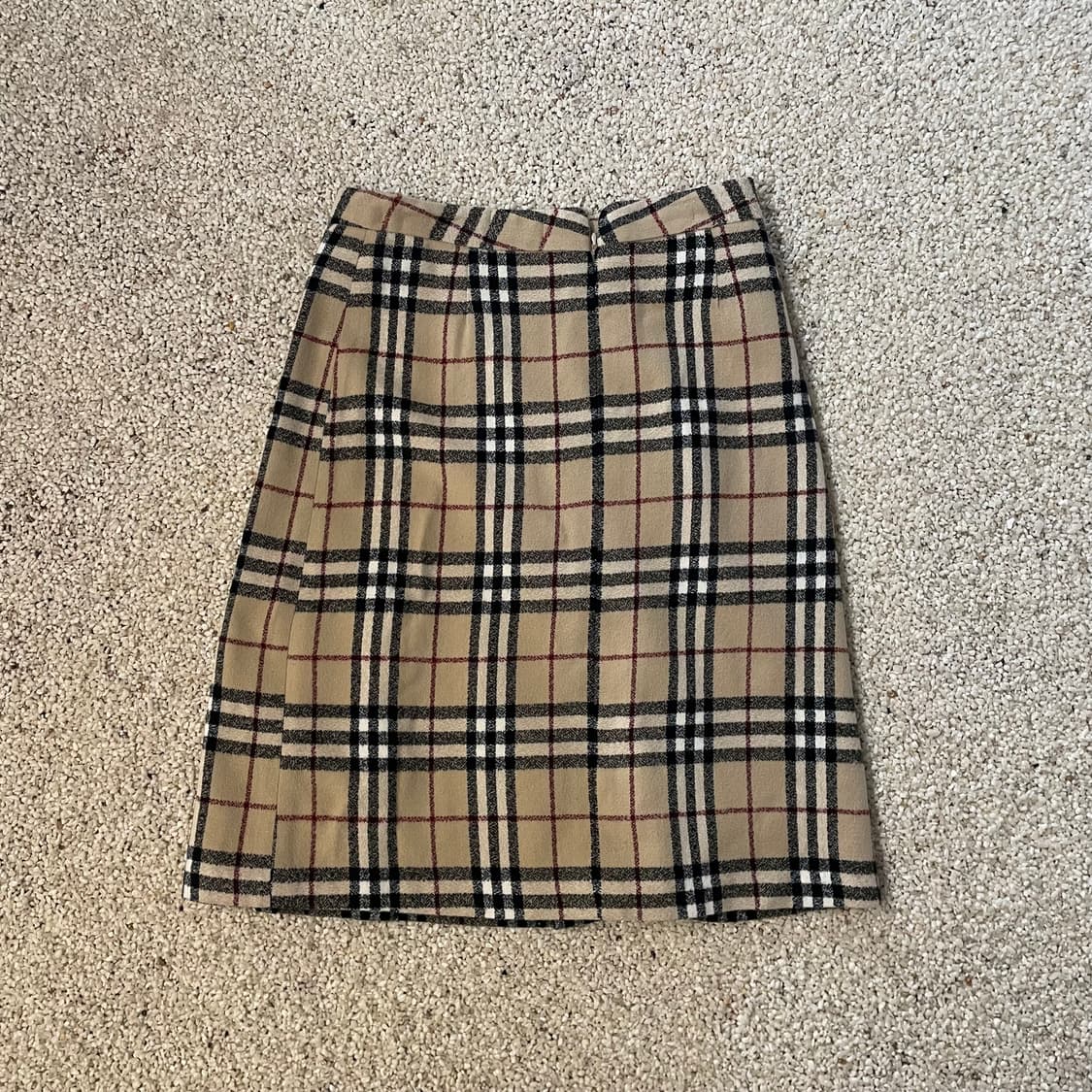 버버리 스커트 ⭐️1251 상품이미지3