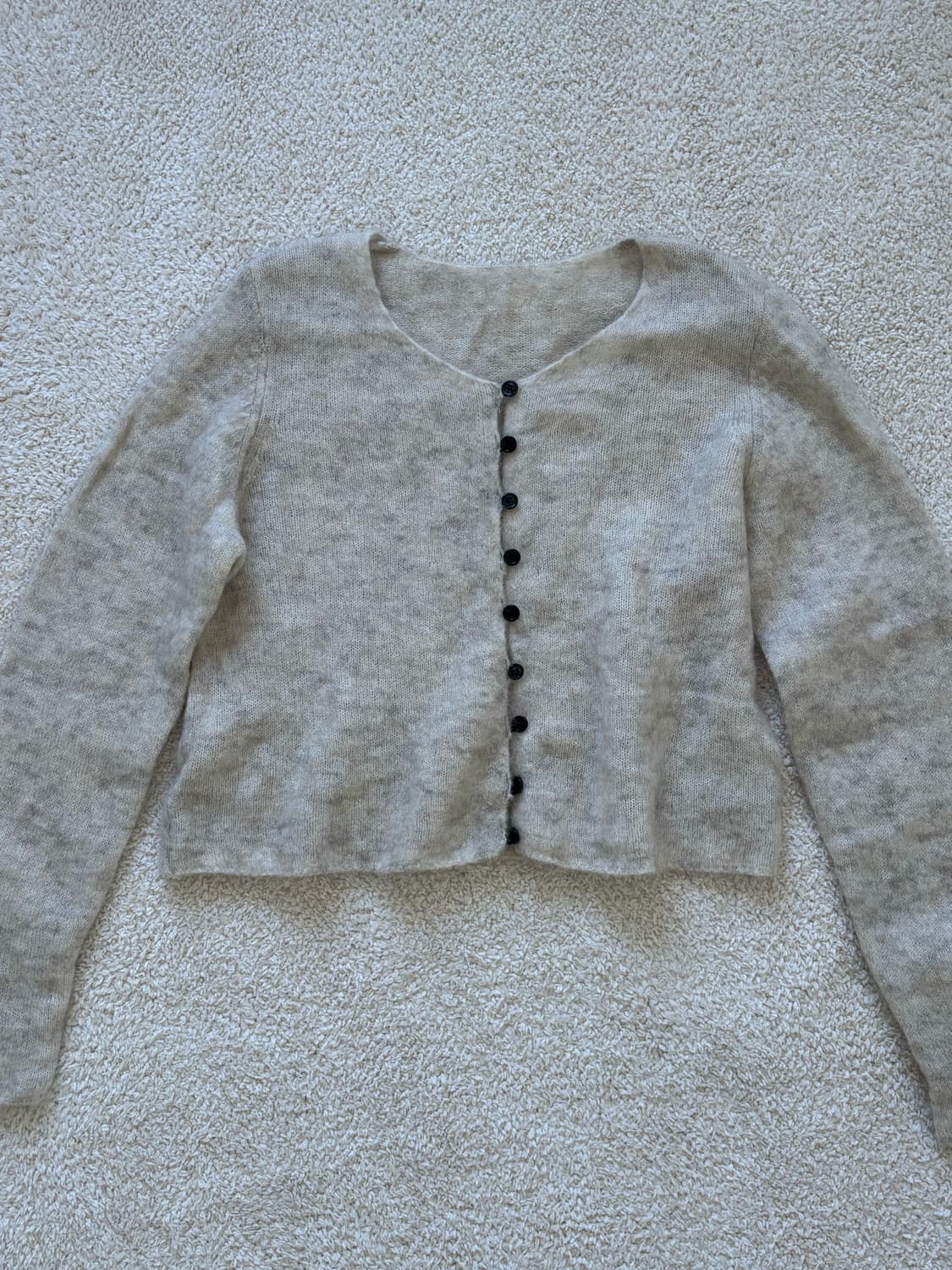 [인더바즈] 울 버튼 가디건 (아이보리) 상품이미지4