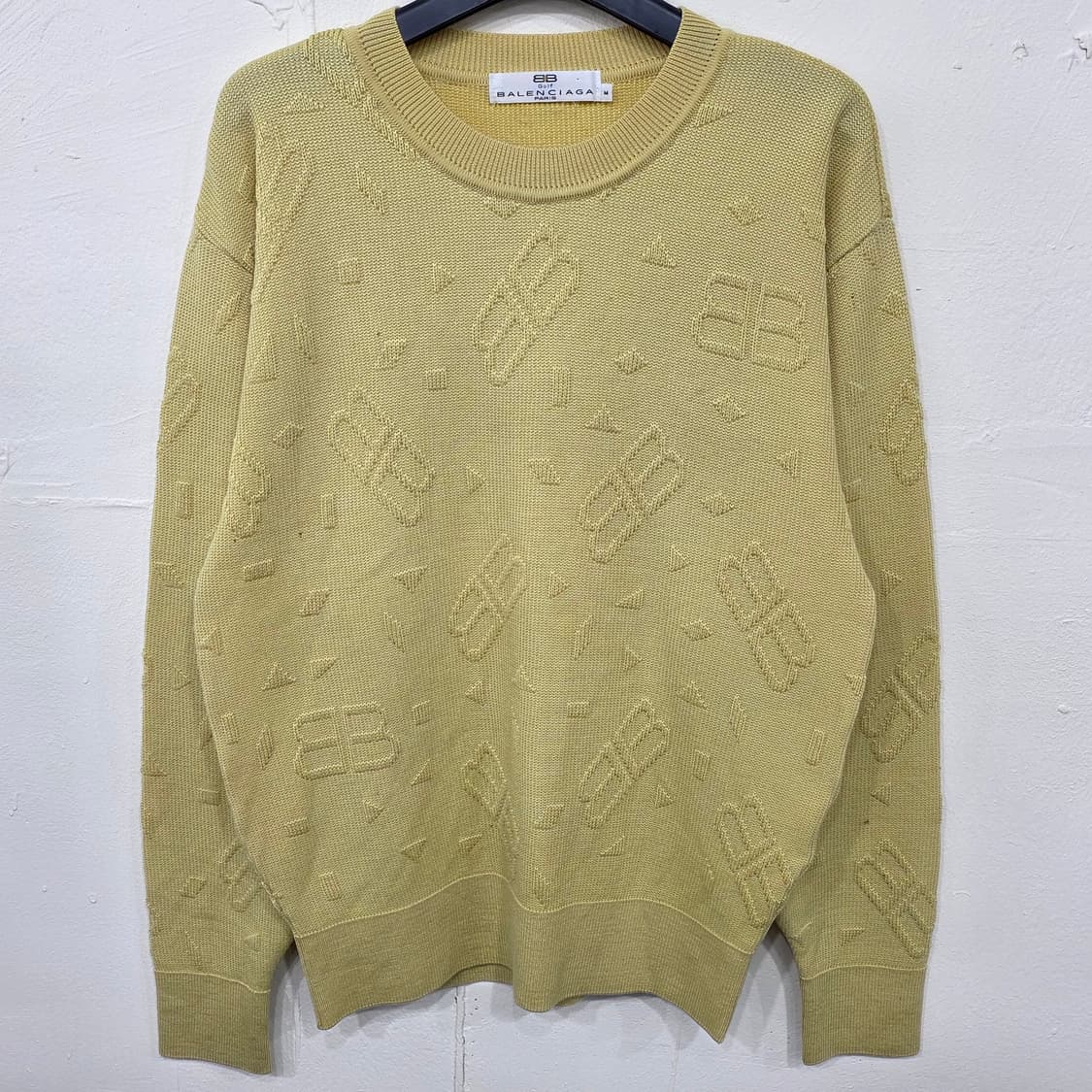 발렌시아가 니트 상품이미지1