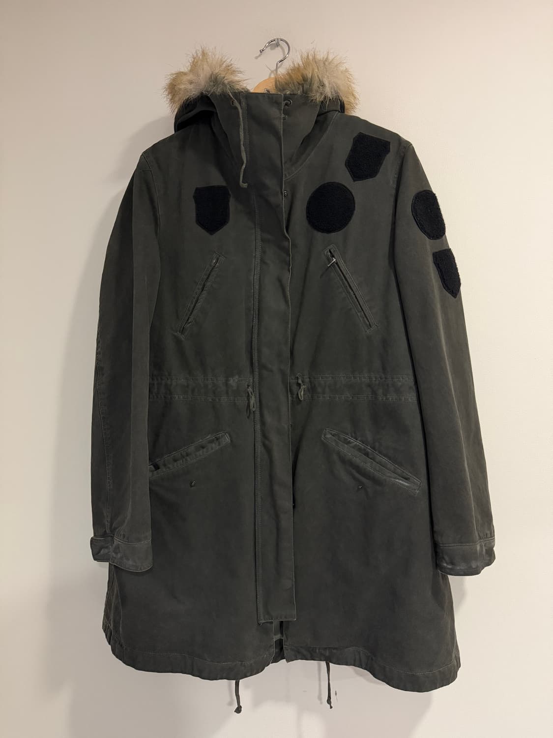 더 에디터 코어 내피 롱 야상 점퍼 상품이미지1