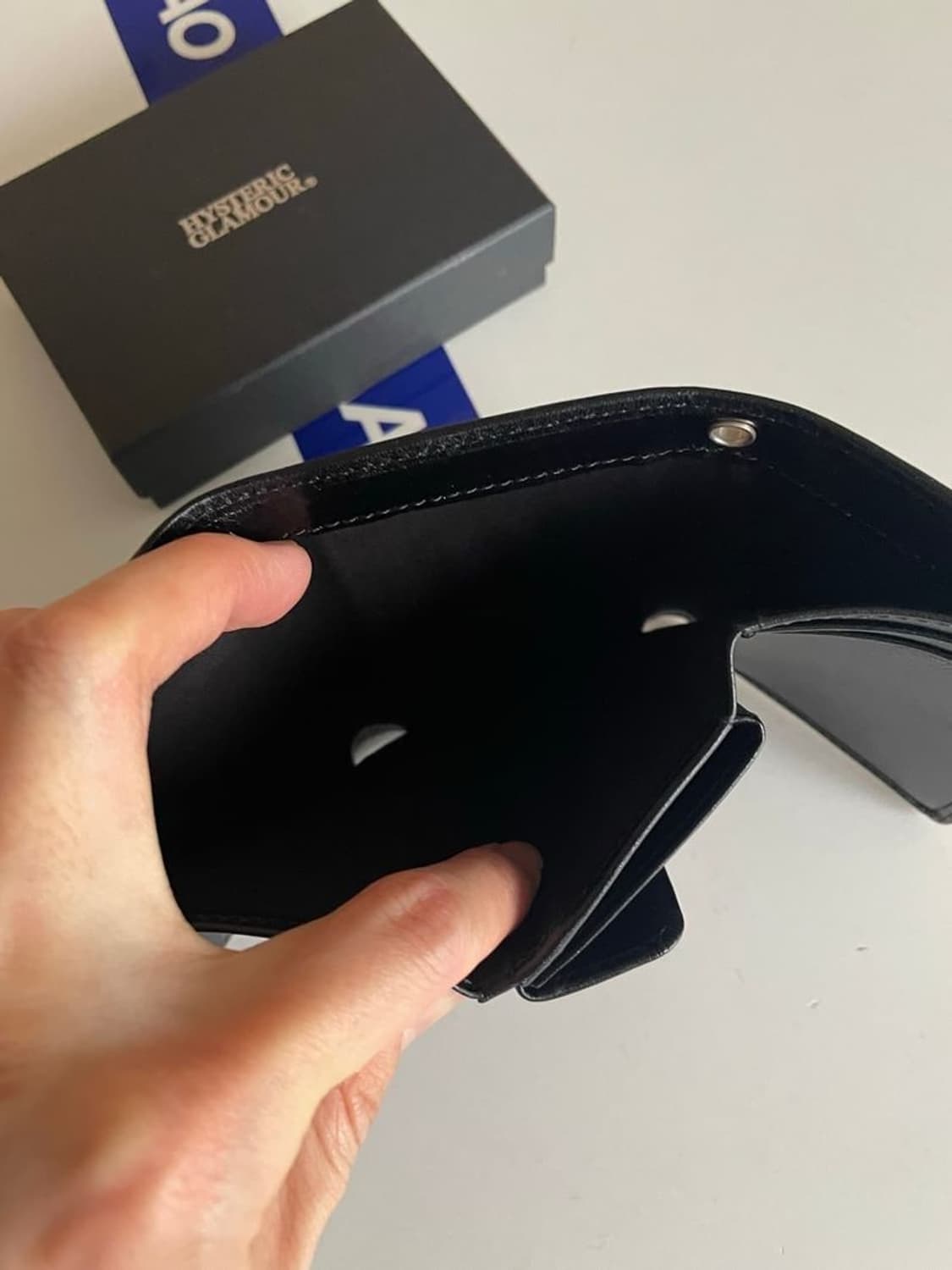 STUD ZIP WALLET 스터드 지퍼 지갑 상품이미지3