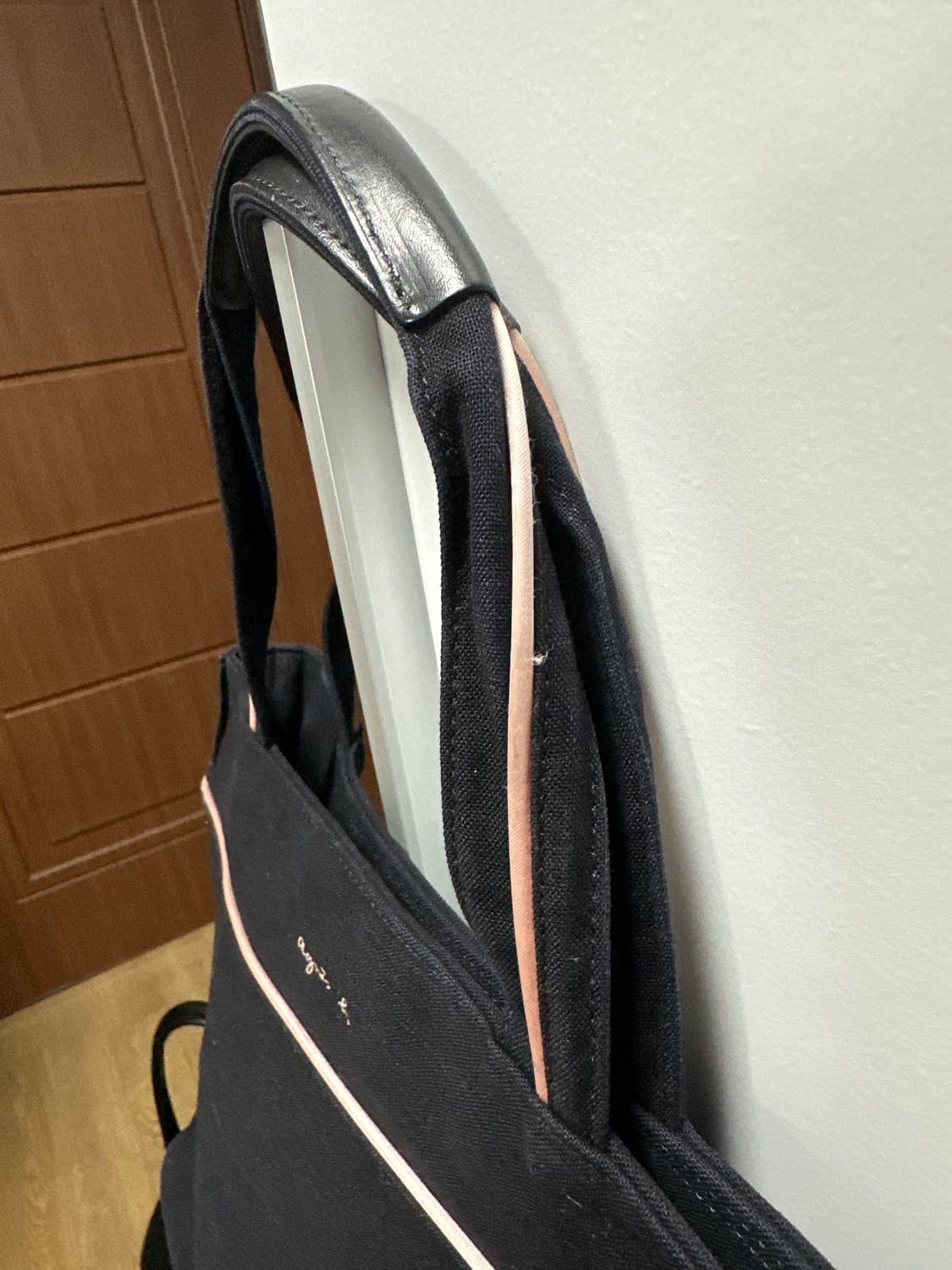 agnes B 토트 백 상품이미지6