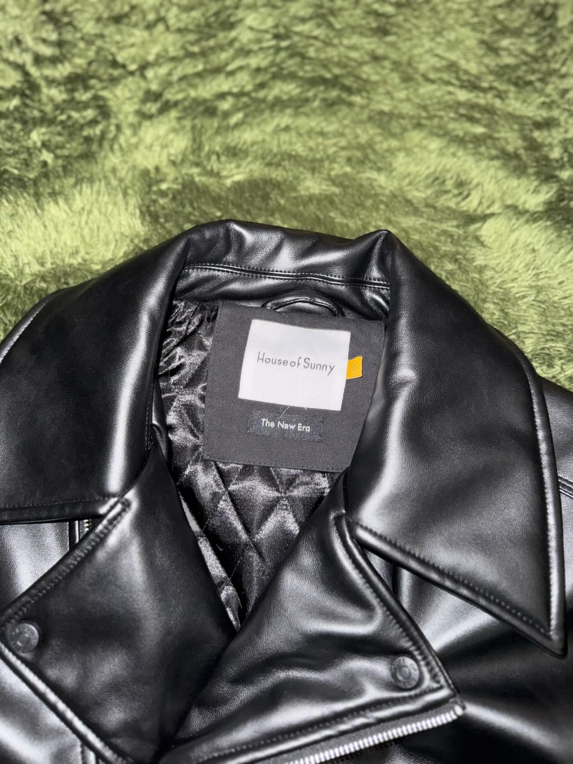 [XS] 하우스오브써니 크롭 프린지 FAUX 레더 자켓 블랙 상품이미지4