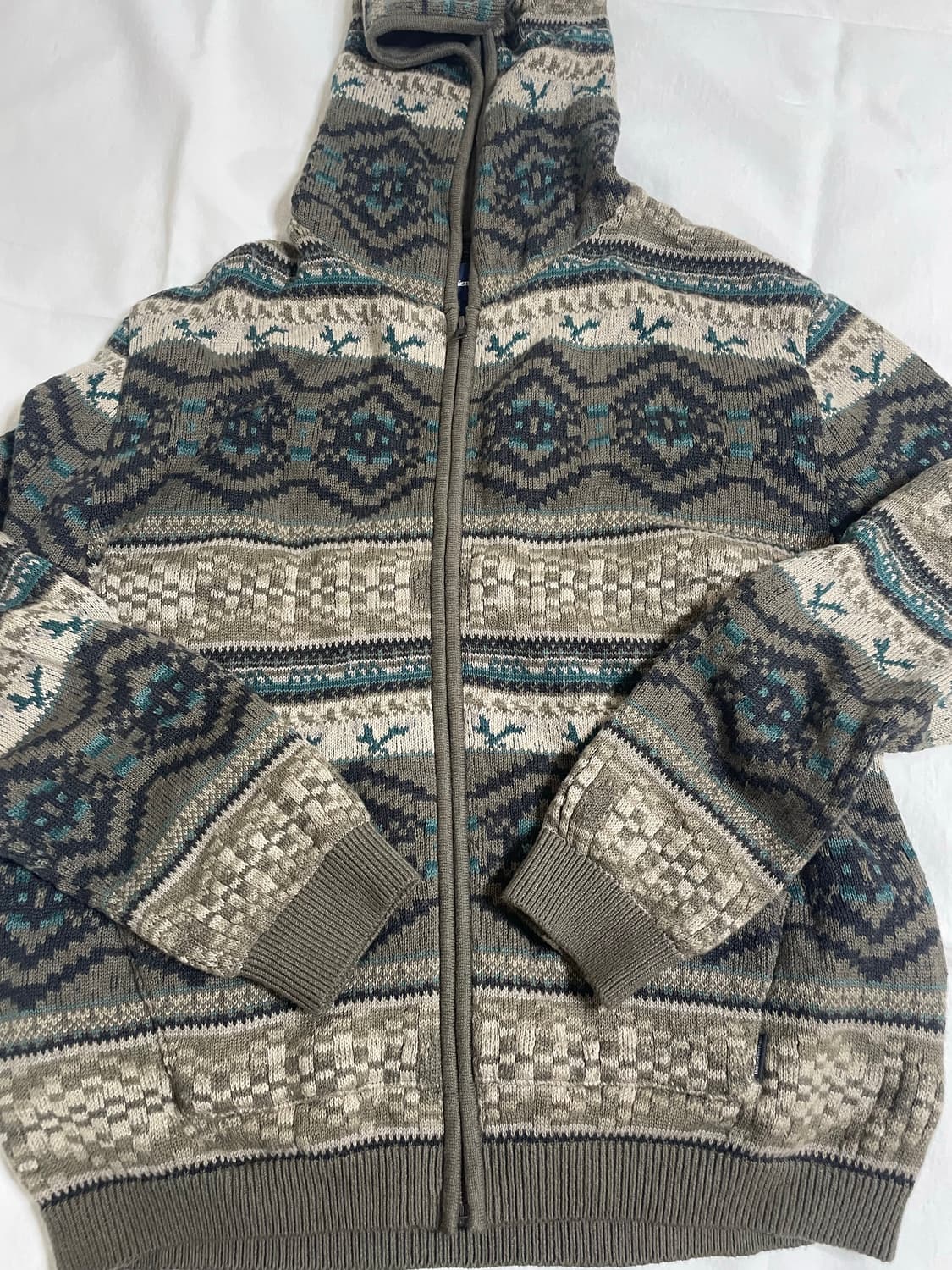 디스이즈네버댓 집업 스웨터 상품이미지2