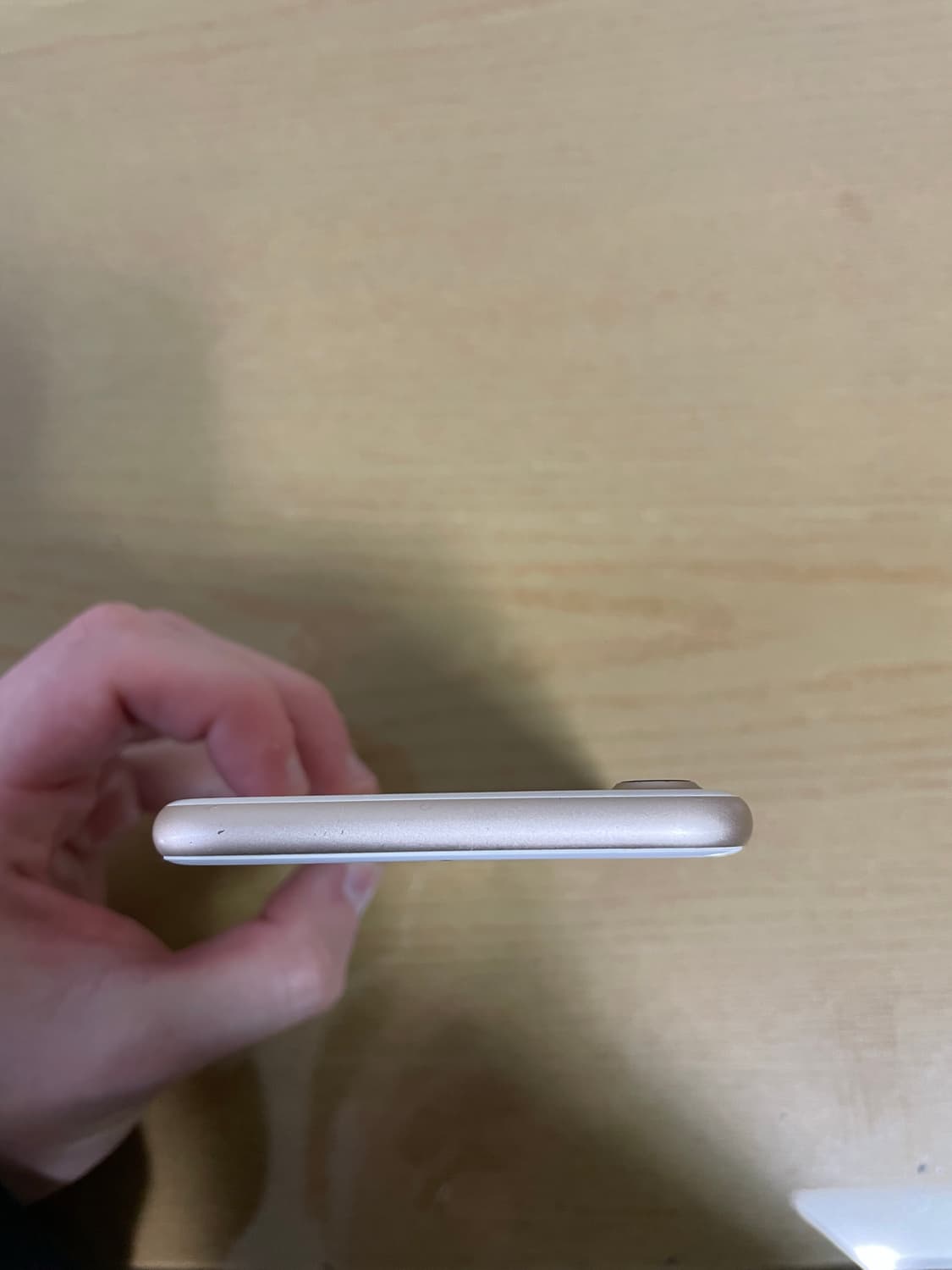 아이폰7 골드 32GB 상품이미지8