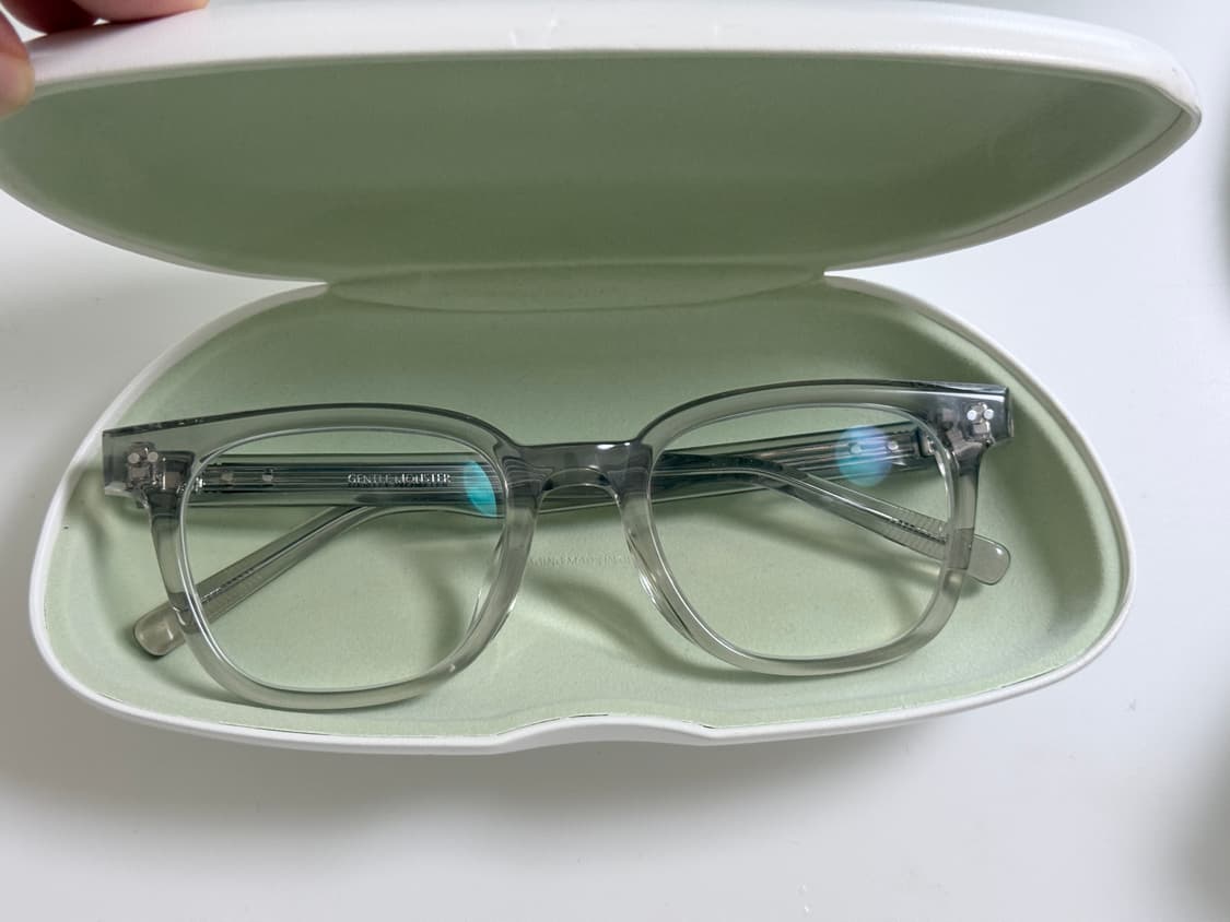 젠틀몬스터 에반 클리어 상품이미지5