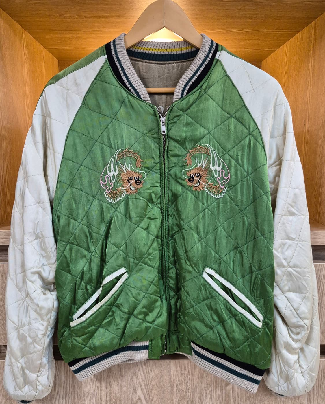 00's Vintage Riversible Souvenir Jacket 상품이미지1
