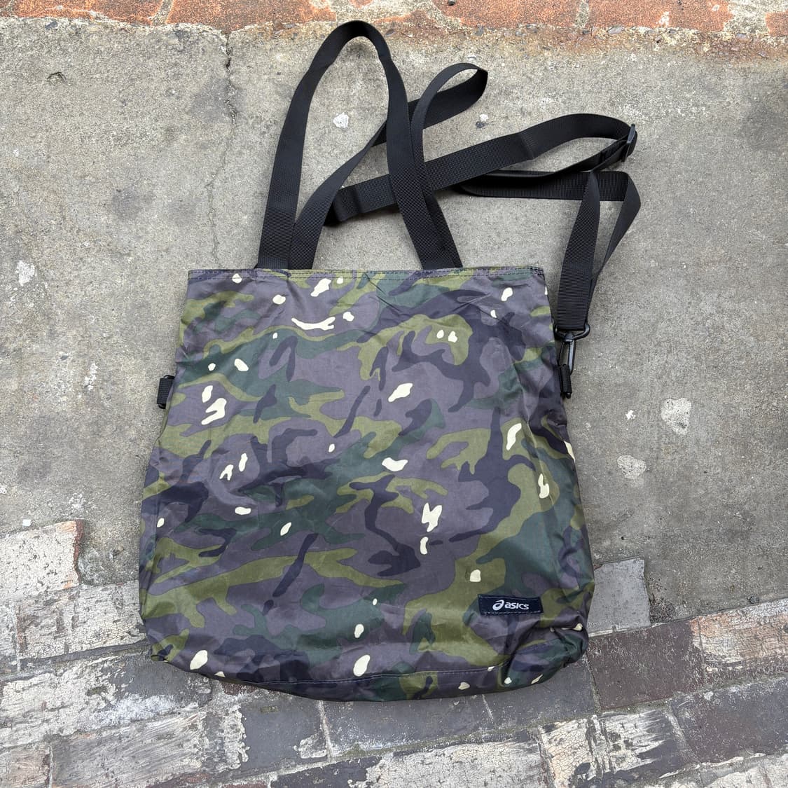 Asics 아식스 리버시블 양면 토트백 크로스백 상품이미지1