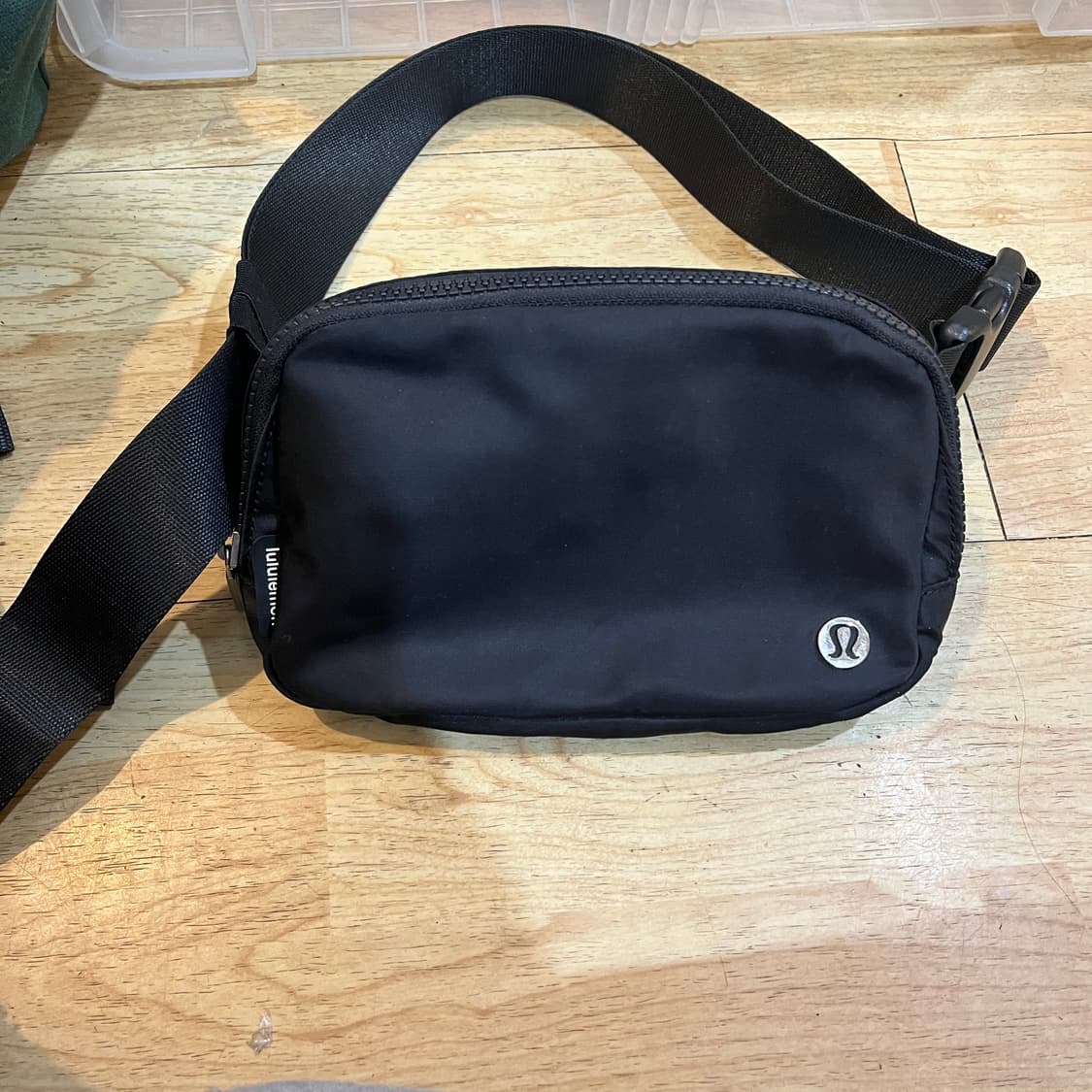 룰루레몬 에브리웨어 벨트백 블랙 1L 상품이미지6