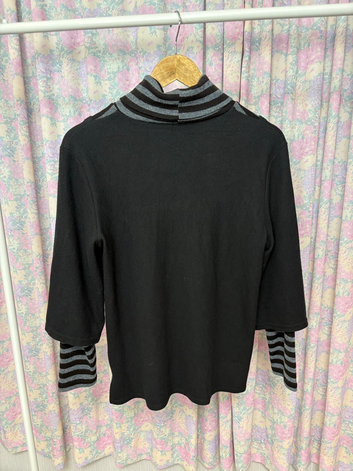 블랙 스트라이프 레이어드 티셔츠 상품이미지9