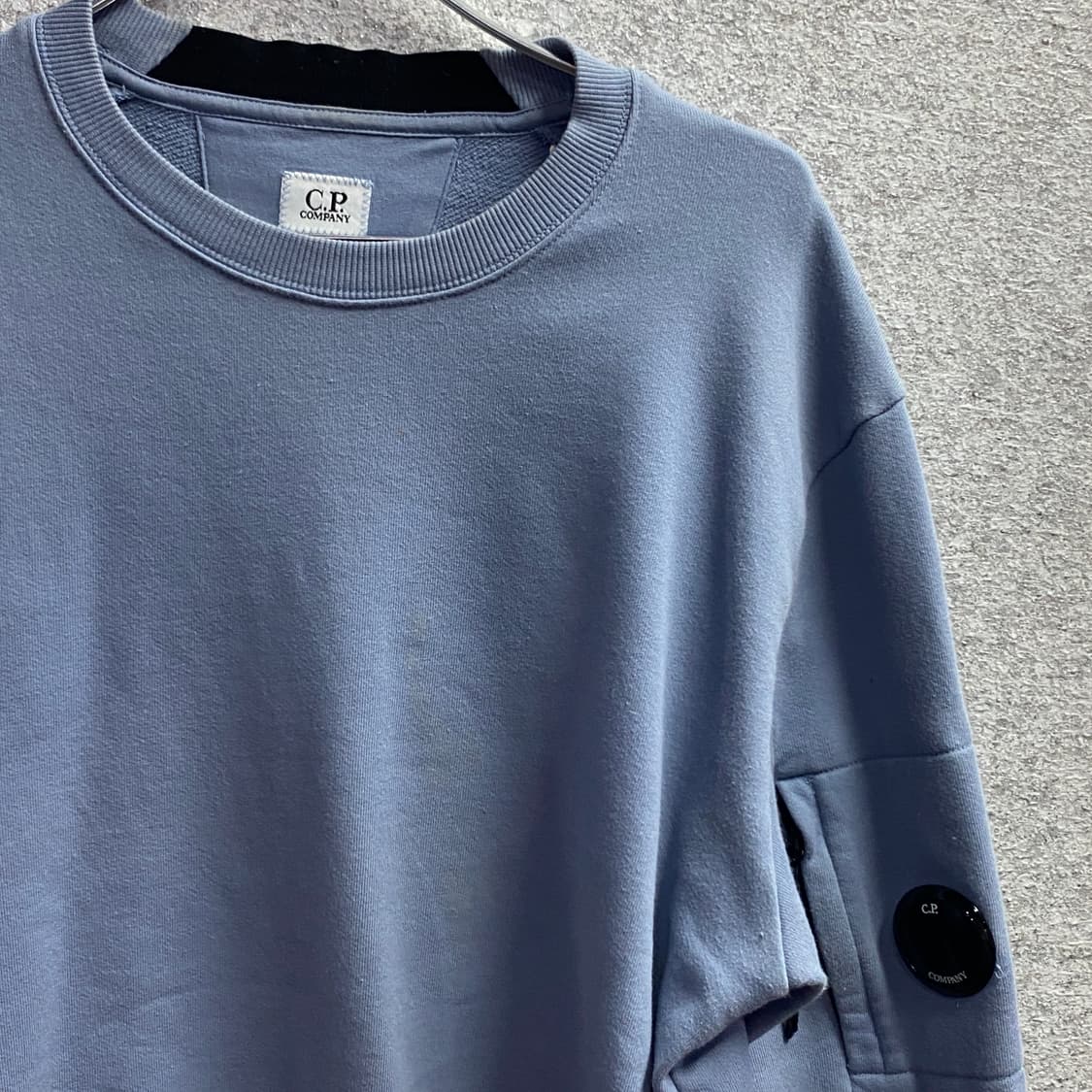 cp company 고글와펜 스카이 스웻 B3666 상품이미지3