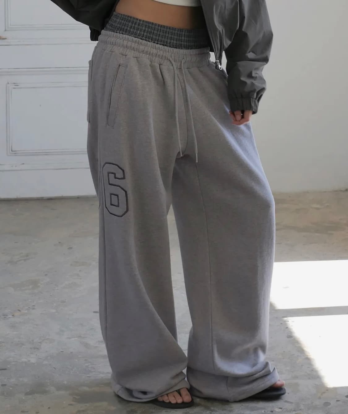 Check Layered 96 Wide 2way Jogger - Gray 상품이미지1