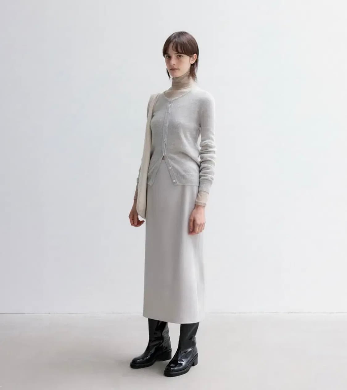 새상품) 엘에프엠 Silky A-line Long Skirt 상품이미지1