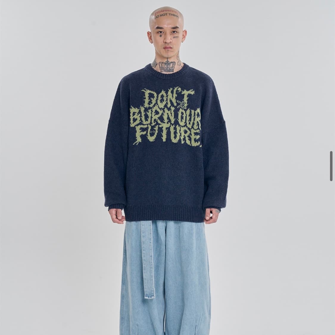 아조바이아조 울 니트 스웨터 네이비 상품이미지1