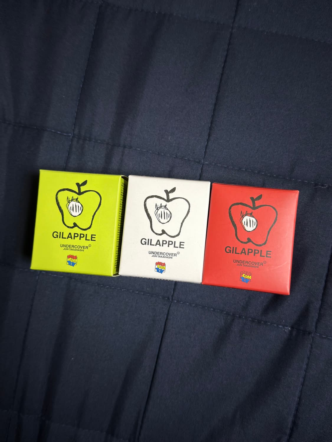 undercover apple keyring 상품이미지1