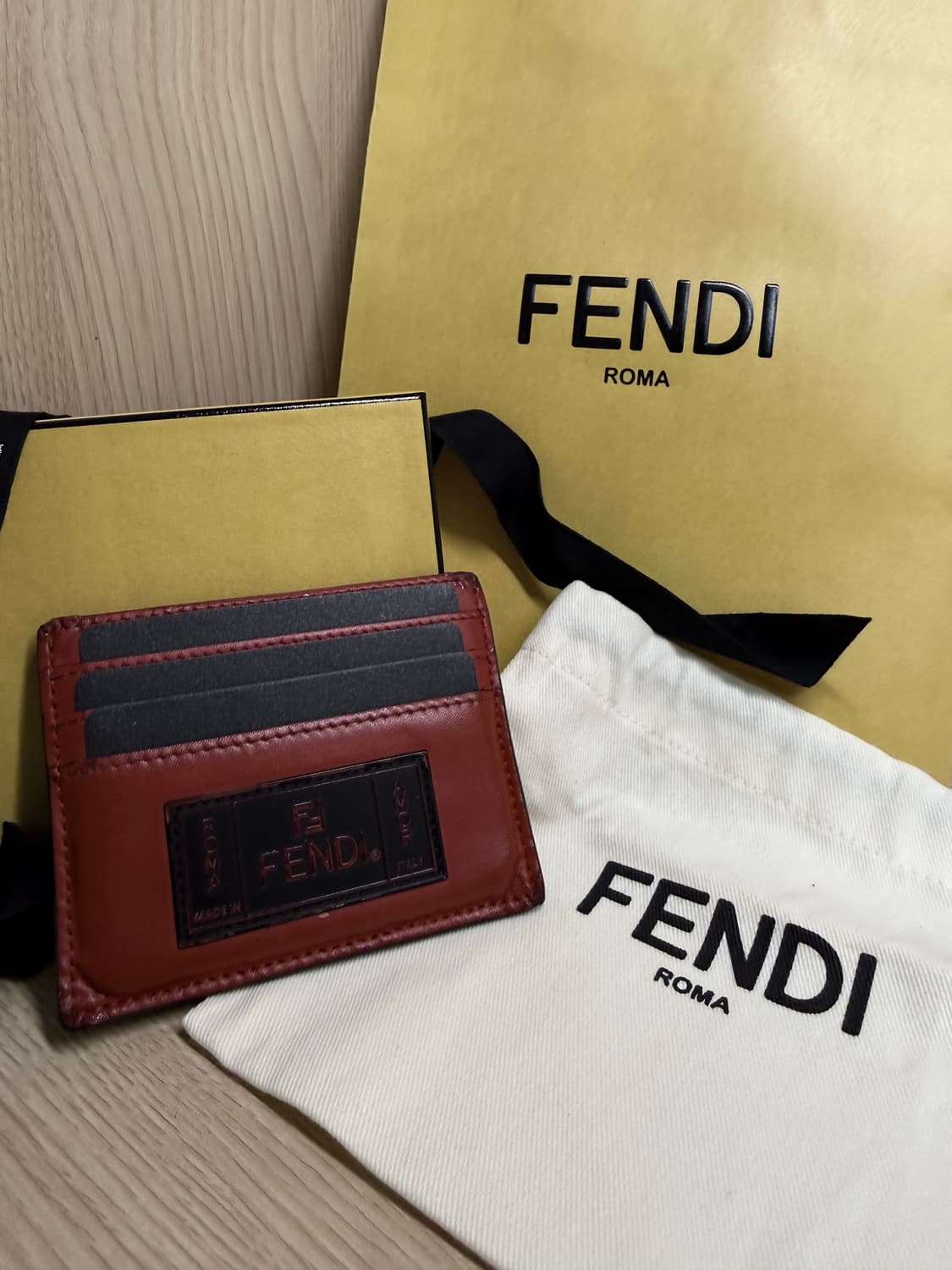 펜디 카드 지갑 상품이미지1