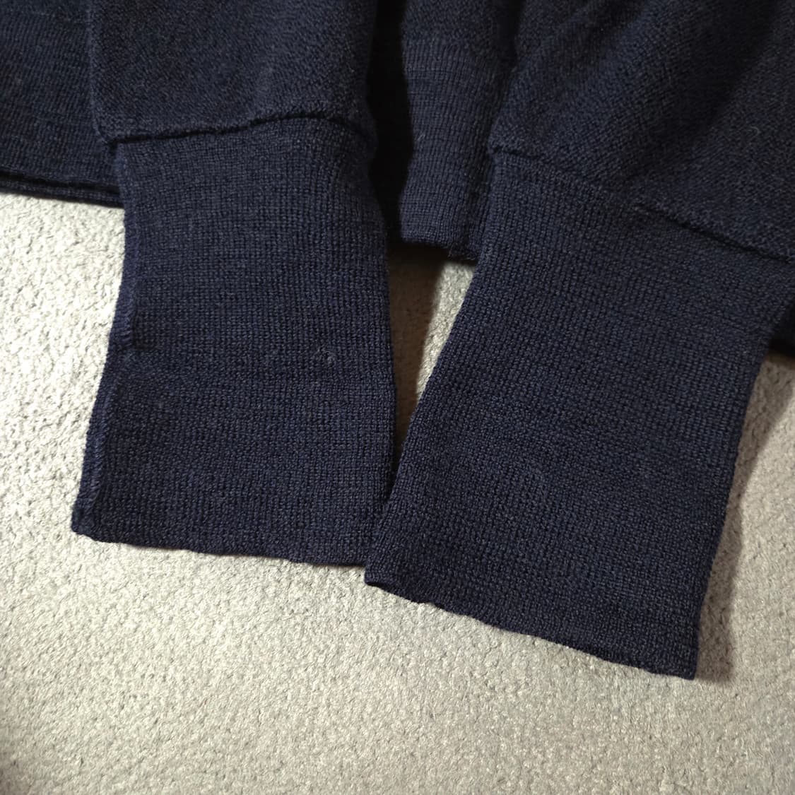 라코스테 오버 가디건 L 100 다크네이비 상품이미지4