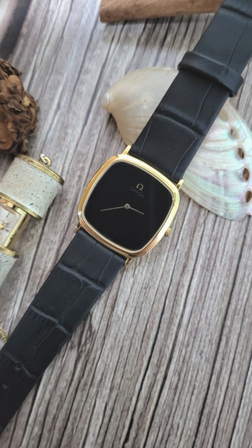 [특가상품]정품 오메가 드빌195.0077.2 남여공용 오닉스 쿼츠 시계 상품이미지6