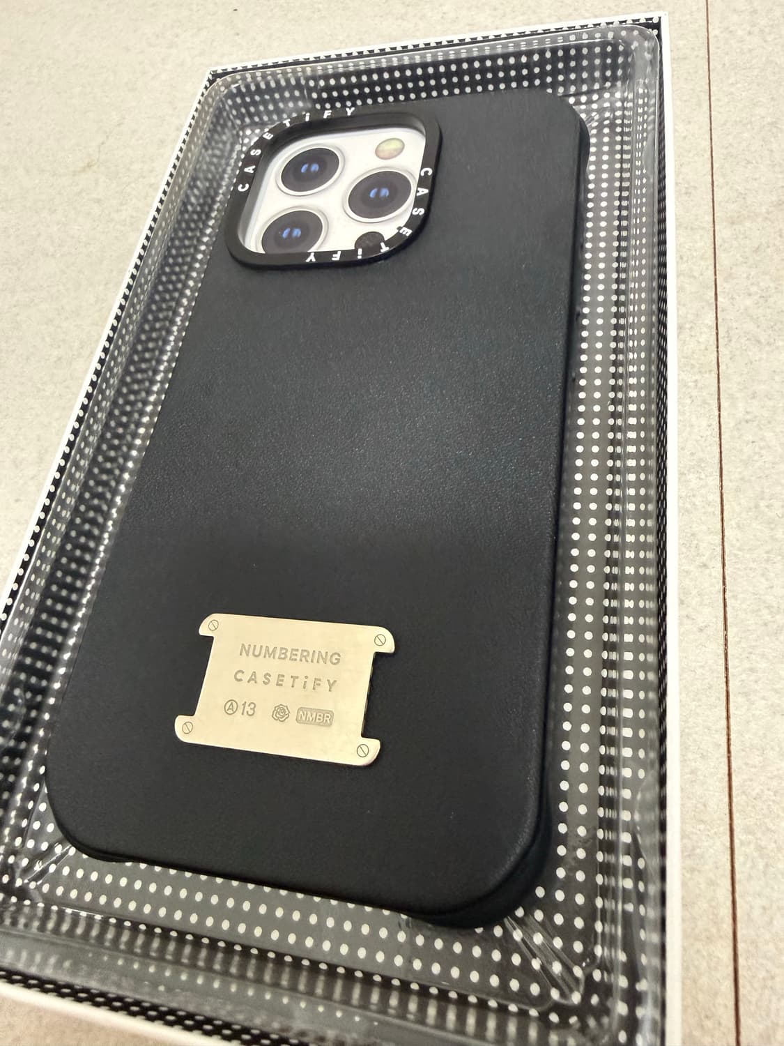 아이폰16프로 케이스티파이 넘버링 한정판 미개봉 새상품 상품이미지3