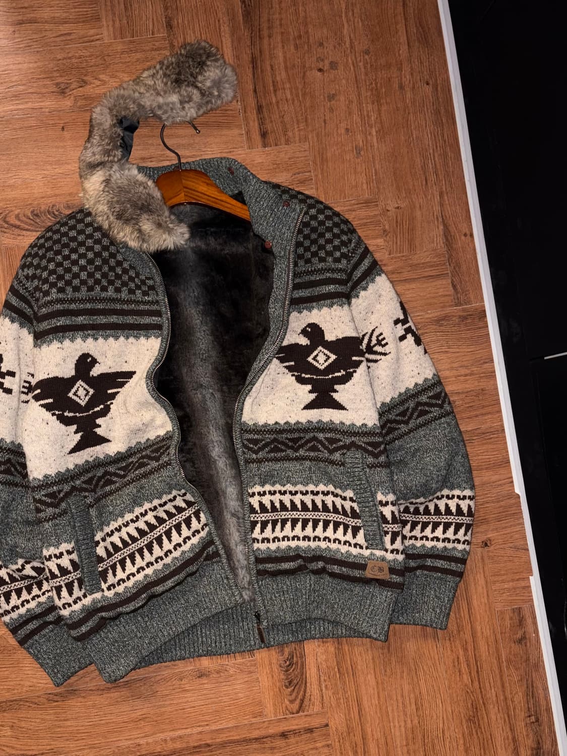 퍼 카라 노르딕 니트 집업 상품이미지1