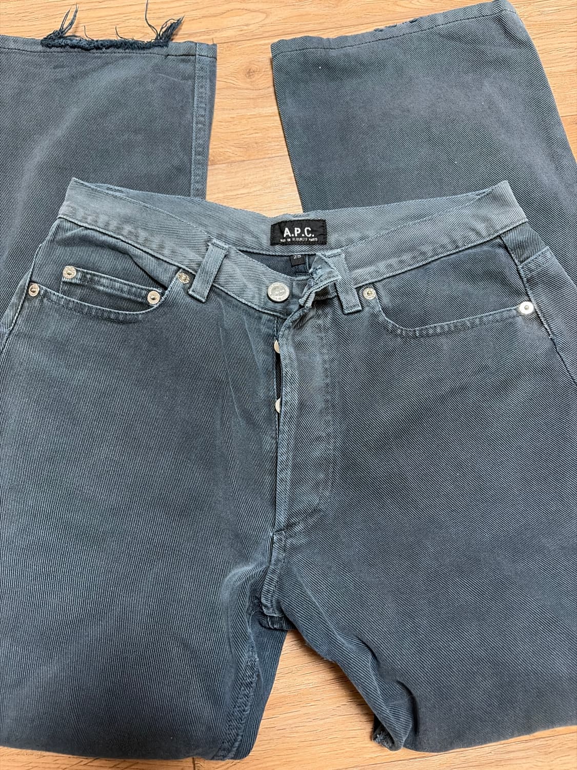 APC 재팬 워크팬츠 상품이미지1