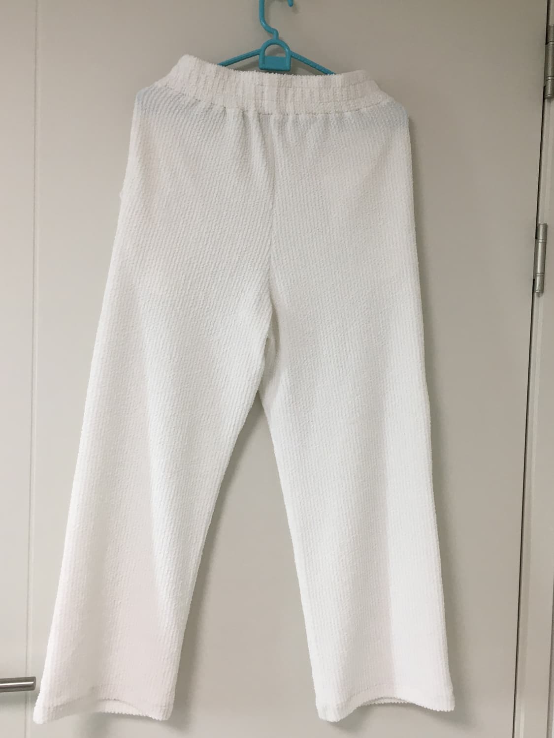 준준스페이스 프릴 밴딩 화이트 팬츠 상품이미지3