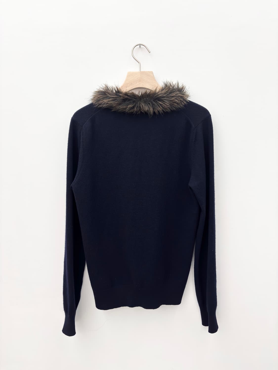 FUR DETAIL KNIT ZIP UP 상품이미지3