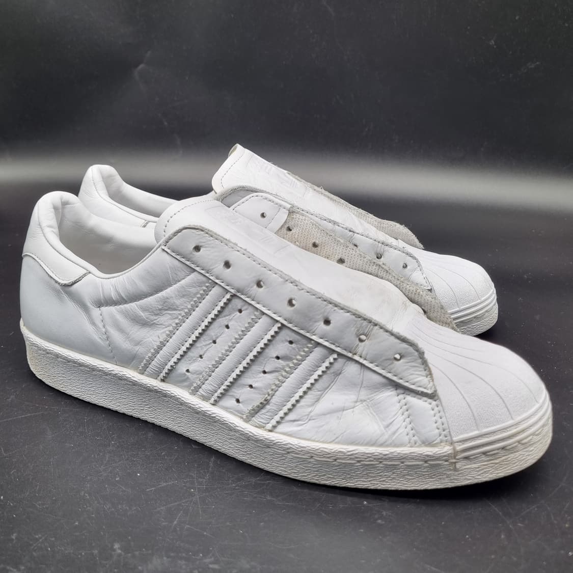 아디다스 슈퍼스타80s 하프하트 스니커즈275 상품이미지1