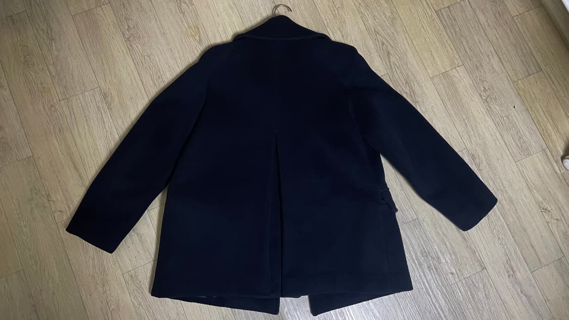 프론트로우 네이비 반코트 팝니다! 상품이미지4