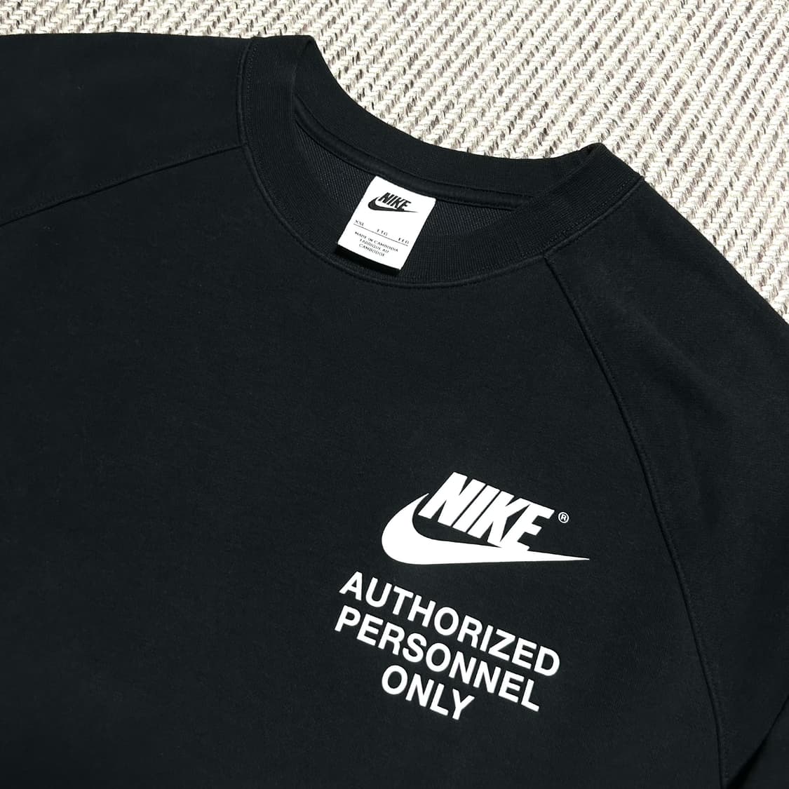 [2XL] Nike 나이키 신형 NSW 그래픽 맨투맨 상품이미지3