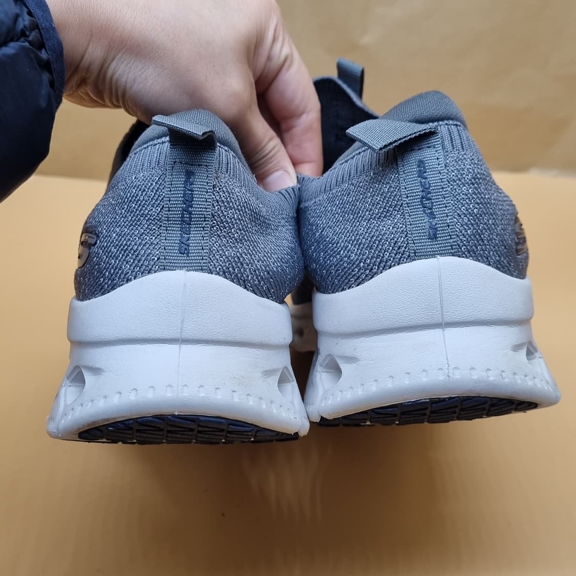 스케쳐스 글라이드 남성슬립온280 상품이미지4