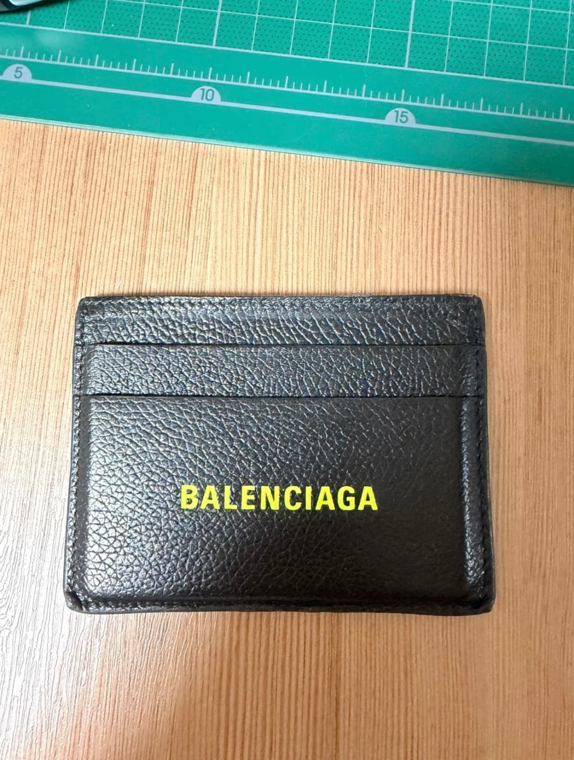 발렌시아가 카드지갑 상품이미지2