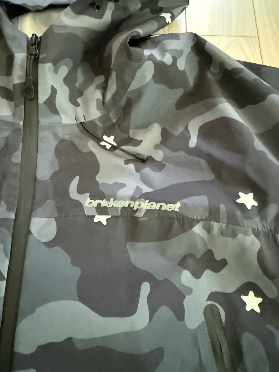 broken planet 브로큰 플래닛 스타 카모 쉘 자켓 M 상품이미지7