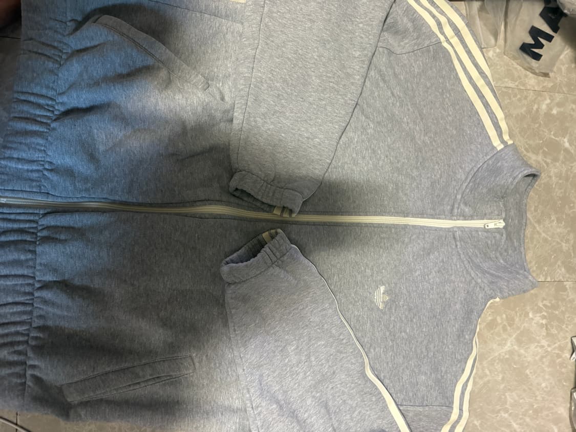 L&M사이즈 아디다스 스케이트보딩 트랙 셋업 그레이 상품이미지2