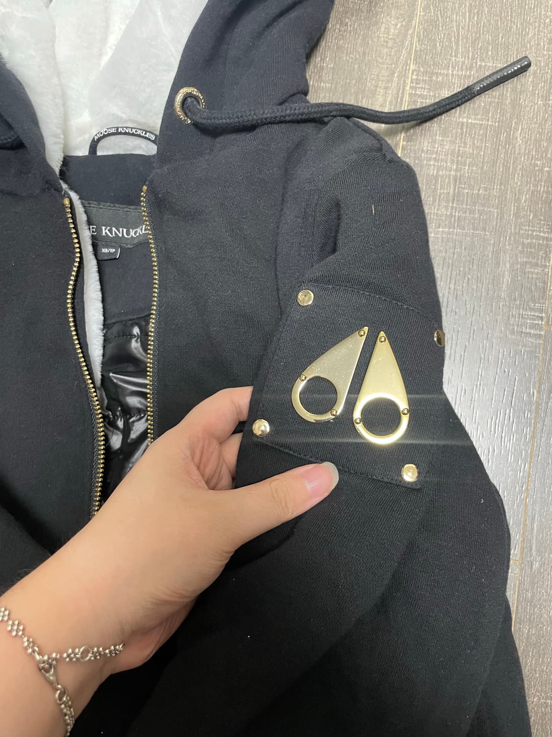 무스너클 버니스웨터 XS 상품이미지2