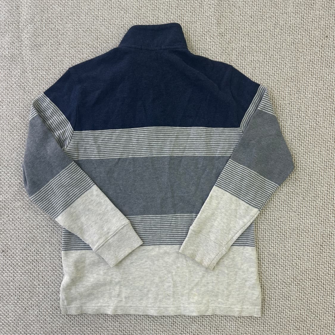 95 헤지스 스트라이프 반집업 니트 0414D 상품이미지4