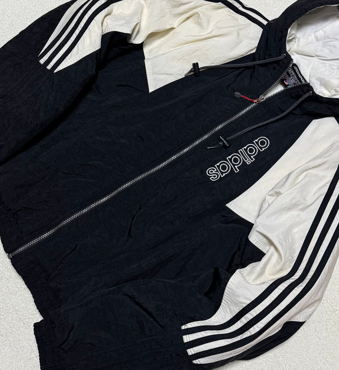 아디다스 올드스쿨 후드 퀼팅 점퍼  상품이미지3