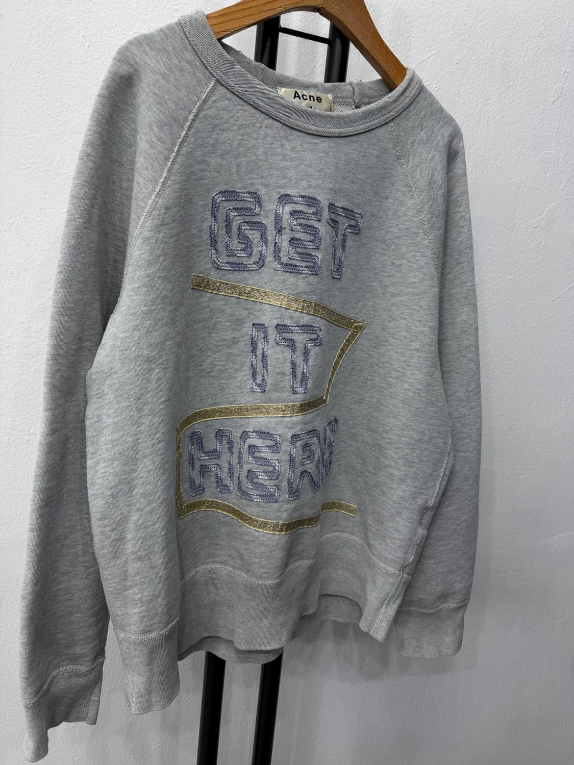 정품) 아크네스튜디오 여성 컬리지 패치 그레이 맨투맨 XS 상품이미지2