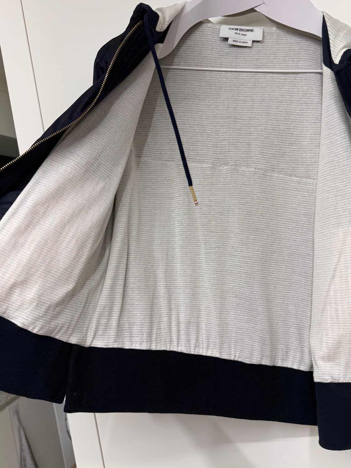 톰브라운 바람막이 0사이즈  (저는 55사이즈) 상품이미지7