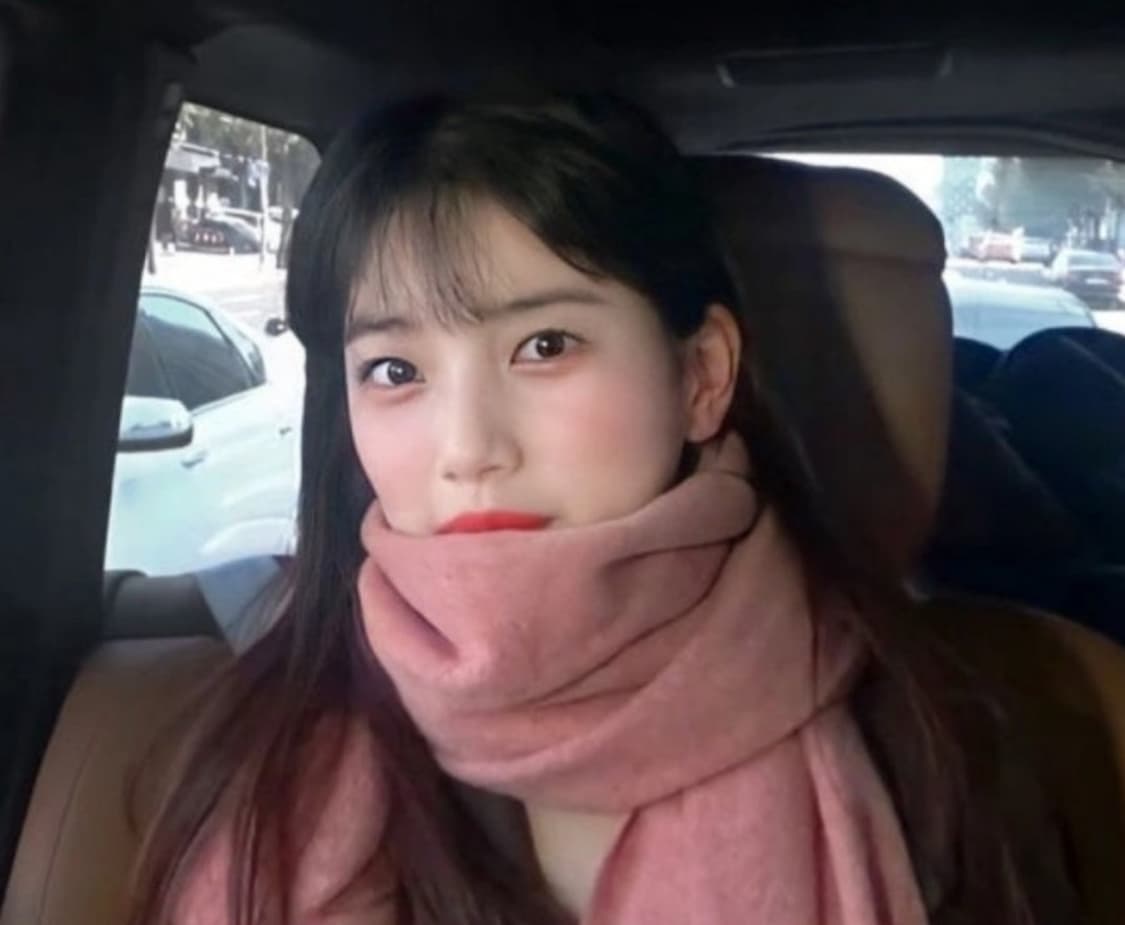 새상품) 아크네스튜디오 울 목도리 머플러 수지 목도리 아크네 스튜디오 상품이미지5